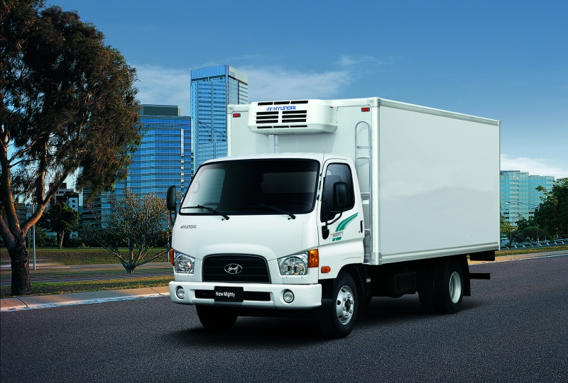 HYUNDAI 110SP THÙNG DÀI 4M9