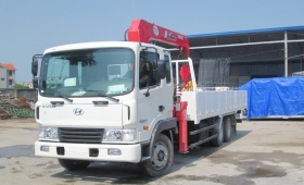 HYUNDAI HD210