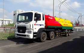 HYUNDAI HD320